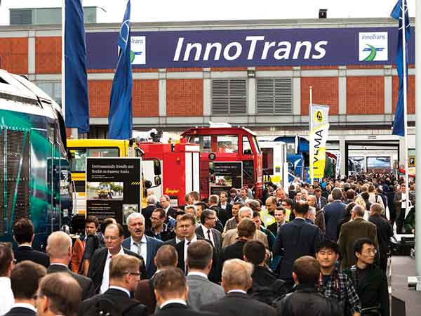 crowds in innotrans 2014